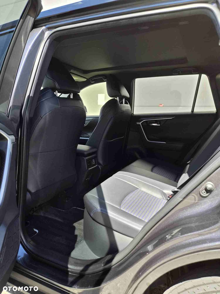Toyota RAV4 - 20