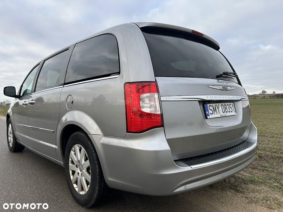 Chrysler Town & Country 3.6 Touring - 7