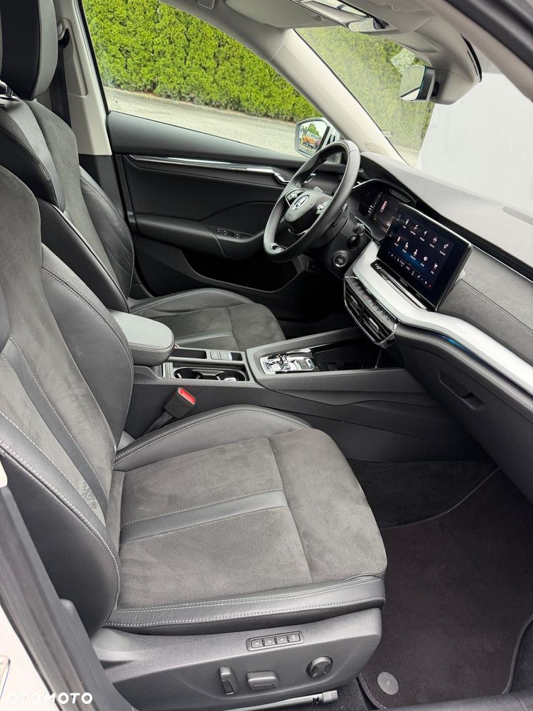 Skoda Octavia 2.0 TDI DSG Edition - 24