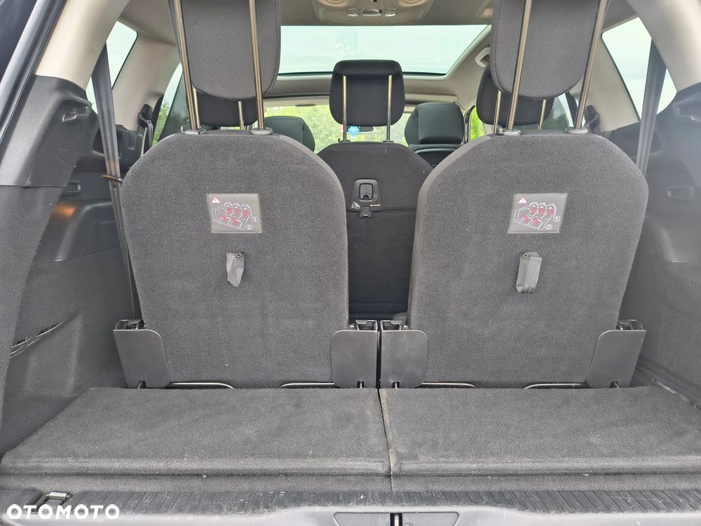 Citroën C4 Grand Picasso - 13