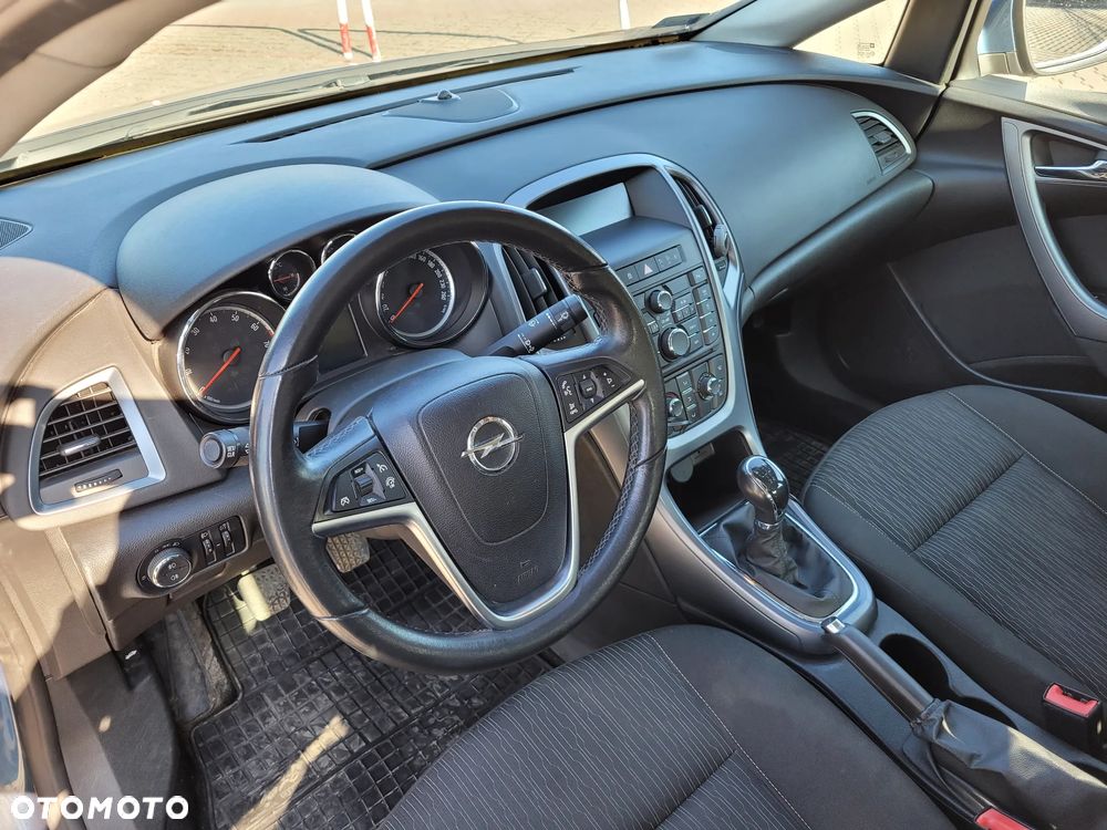 Opel Astra 1.6 - 5