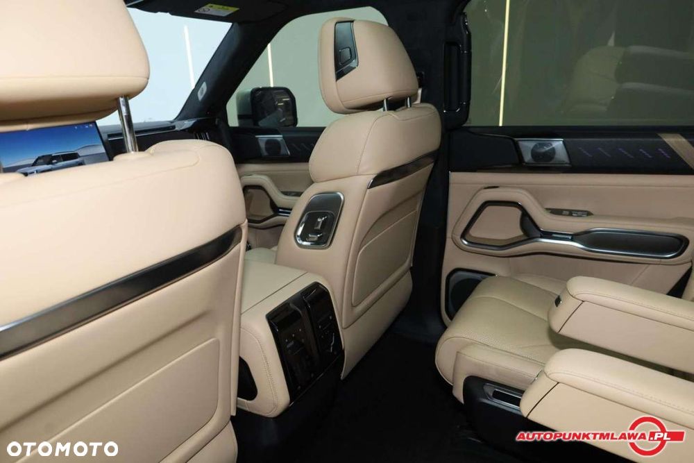 BYD Leopard 8 - 18