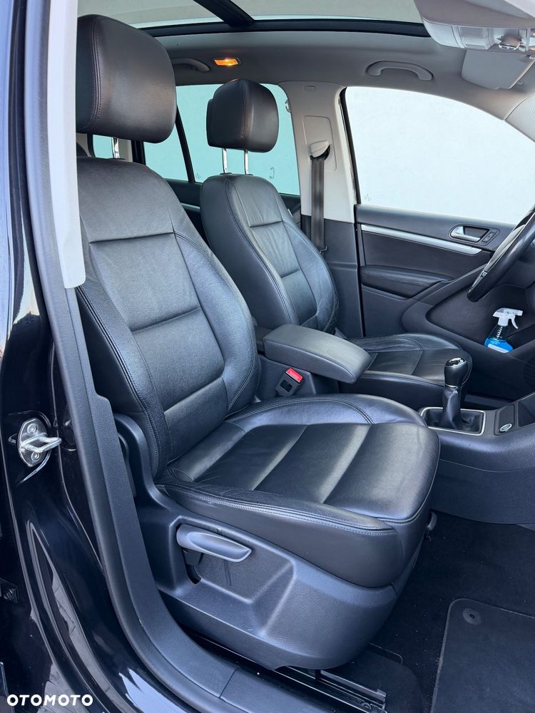 Volkswagen Tiguan - 27