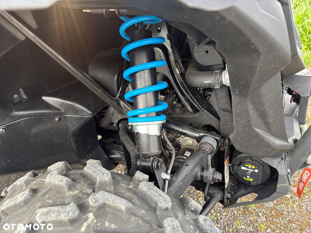 Can-Am Maverick - 12
