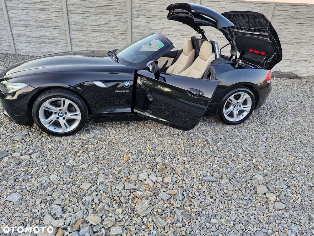BMW Z4 sDrive23i - 28