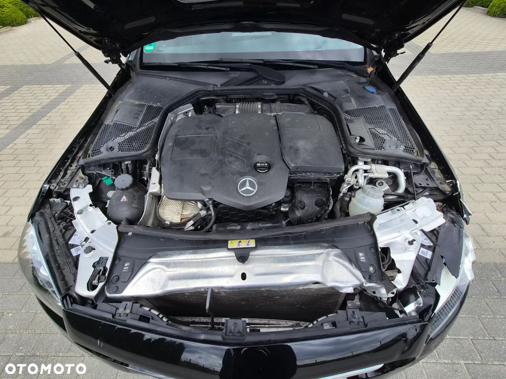 Mercedes-Benz Klasa C 300 de 9G-TRONIC Avantgarde - 18