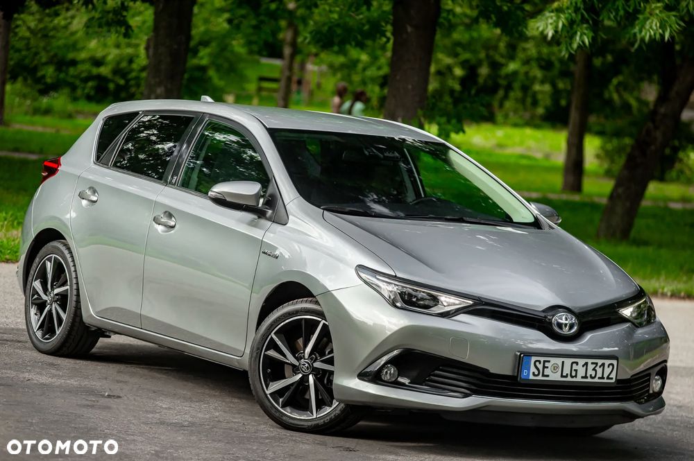 Toyota Auris Hybrid 135 Premium - 11