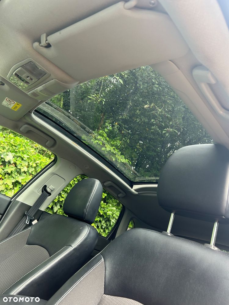 Peugeot 4008 - 8