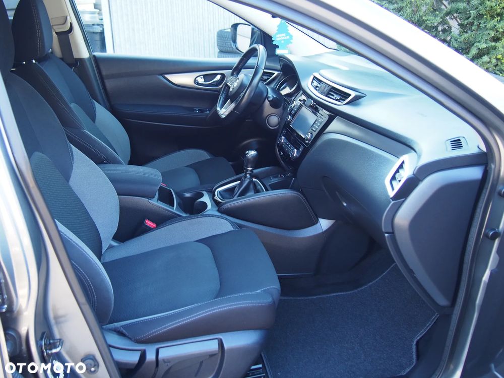 Nissan Qashqai 1.2 DIG-T 360 - 8