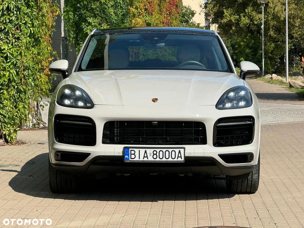 Porsche Cayenne - 8