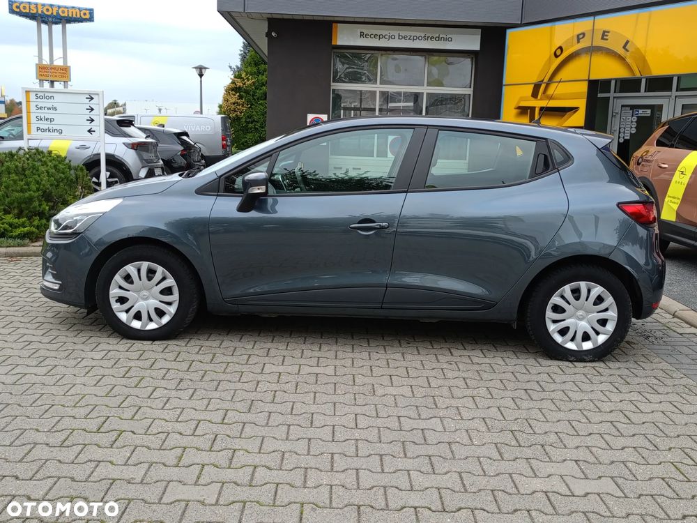 Renault Clio 1.2 16V Alize - 2