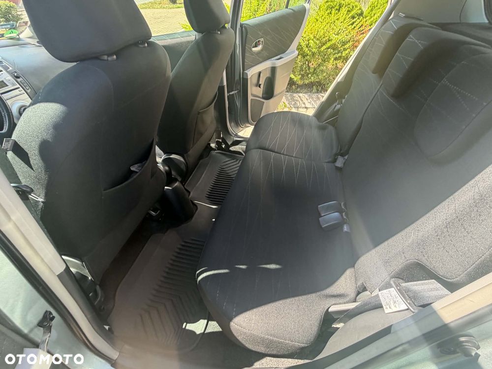 Toyota Yaris 1.3 Luna Premium - 27