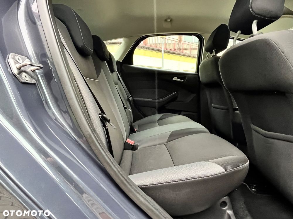 Ford Focus 1.6 TI-VCT Champions Edition - 13