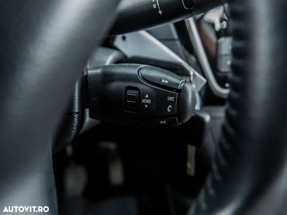 Peugeot 301 1.5 BlueHDI FAP Allure - 17