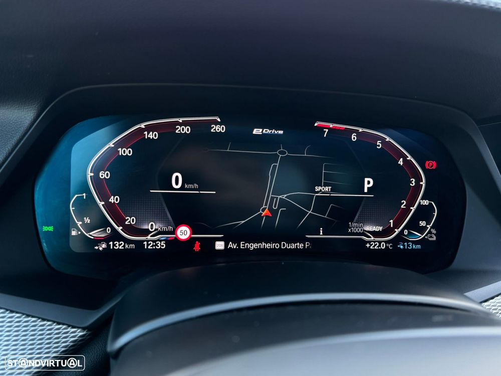 BMW X5 45 e xDrive Pack M - 34