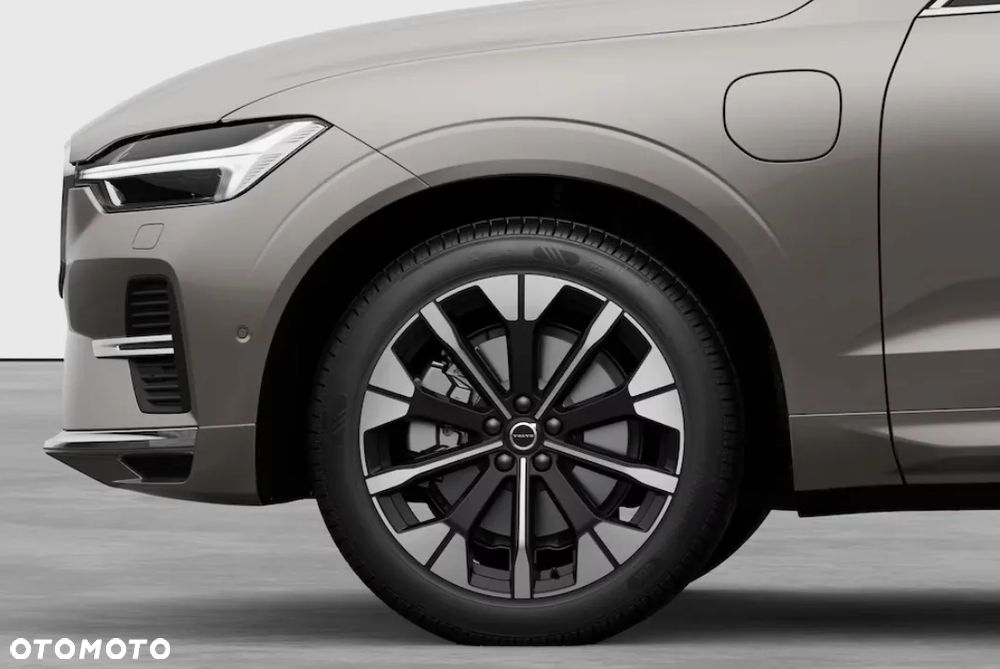 Volvo XC 60 T8 Plug-In Hybrid AWD Ultra Bright - 9