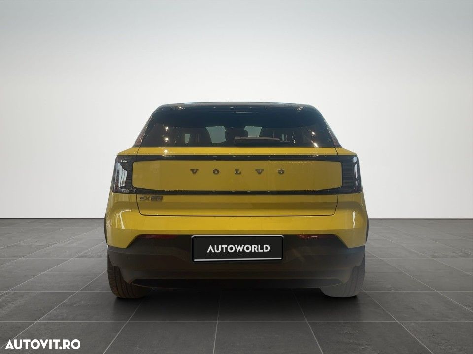 Volvo EX30 - 5