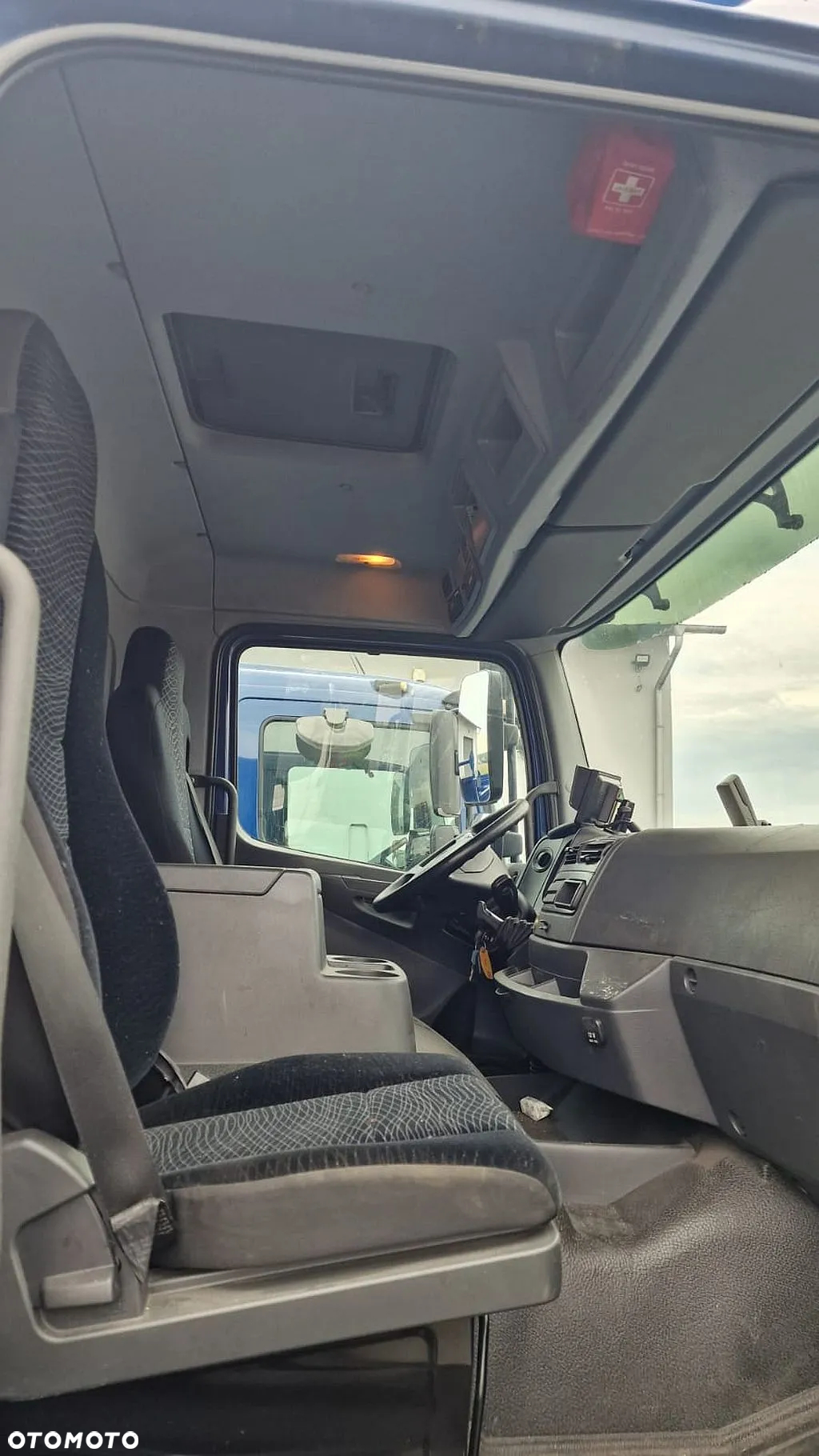 Mercedes-Benz Mercedes Atego 1224 euro-6 kiper/wywrot/klima/zaczep - 11