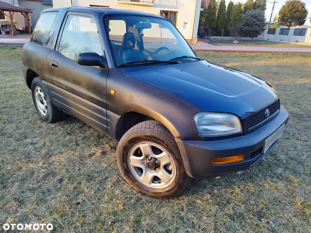 Toyota RAV4 2.0 - 1