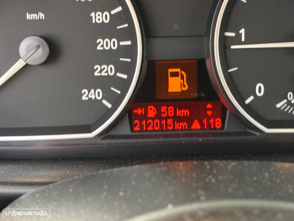 BMW 118 d - 12