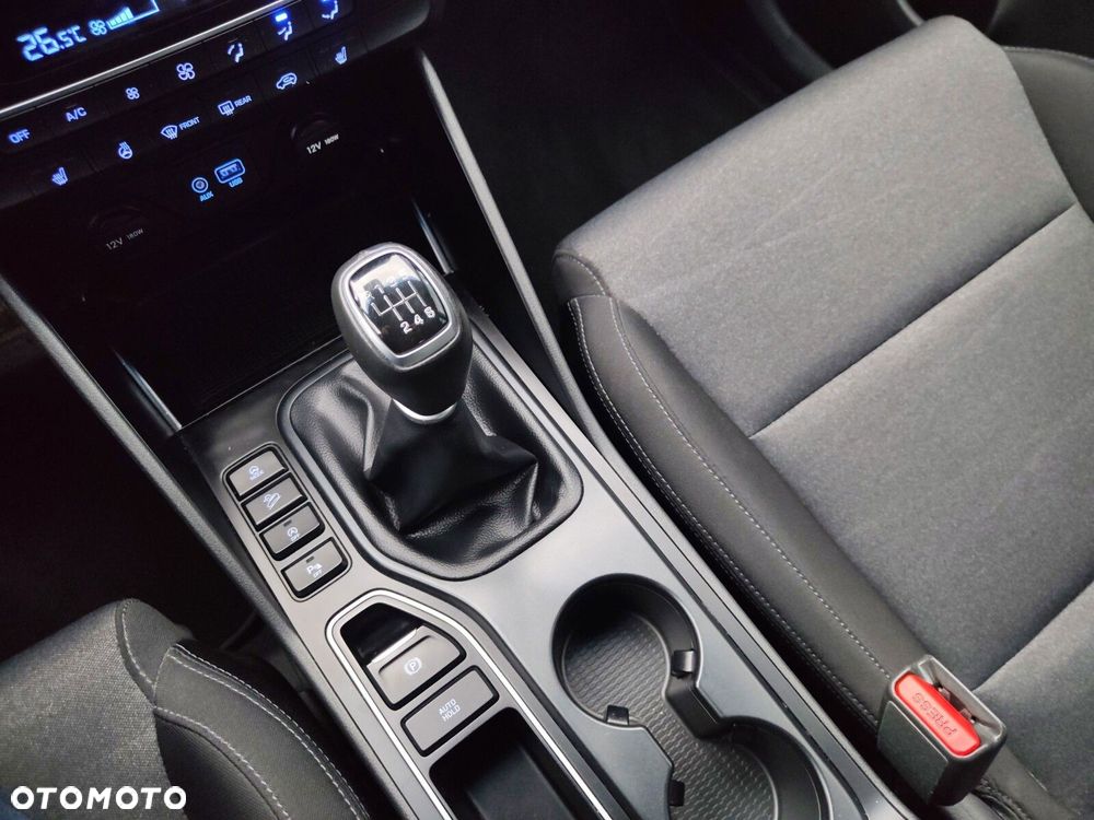 Hyundai Tucson 1.6 GDI BlueDrive Comfort 2WD - 17