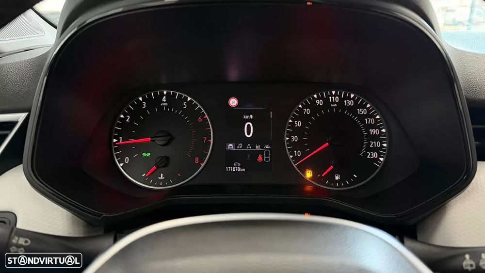 Renault Clio 1.0 TCe Evolution - 14