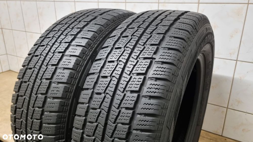 2 opony zimowe 215/65 R16C 109/107R Hankook Winter RW06 - 3
