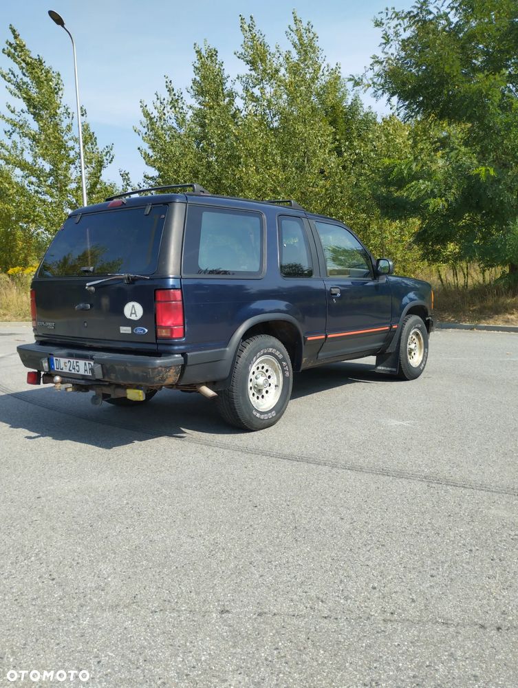 Ford Explorer - 7