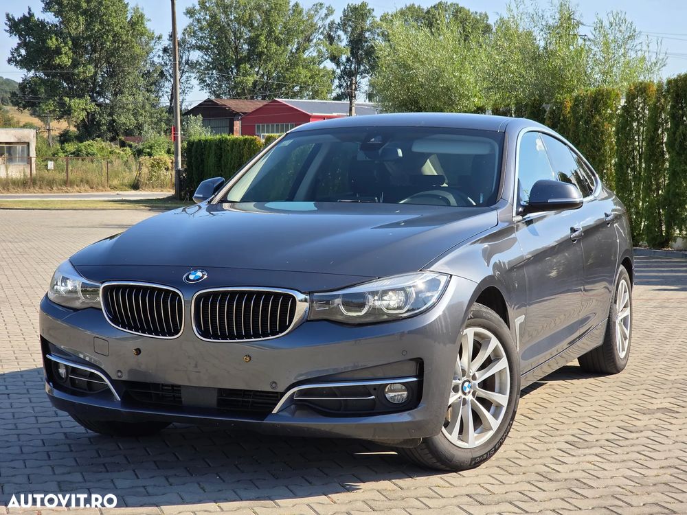 BMW Seria 3 2019 photo 2