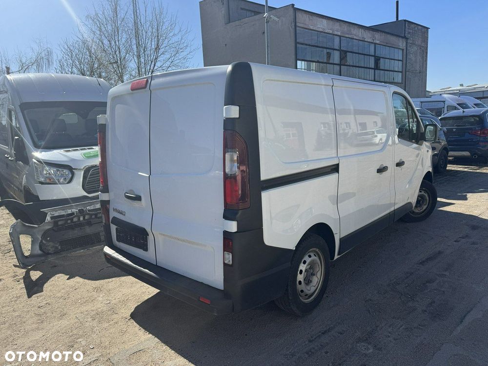 Opel Vivaro - 3