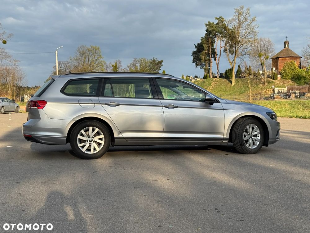 Volkswagen Passat 1.5 TSI EVO Essence DSG - 8