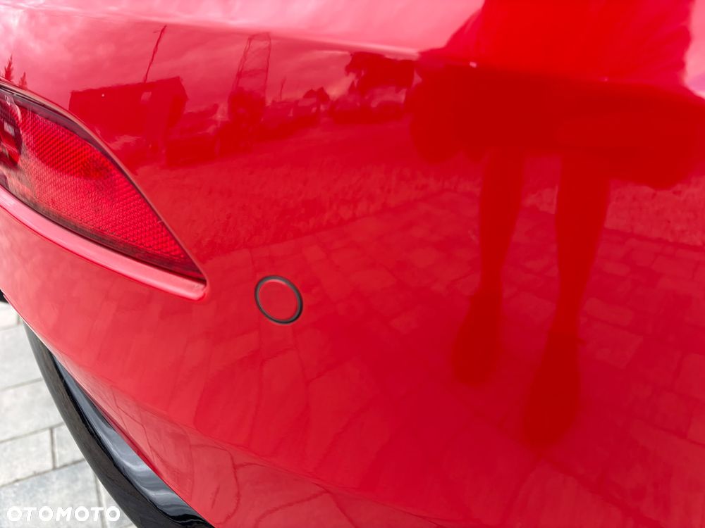 Volvo V40 D2 Kinetic - 23