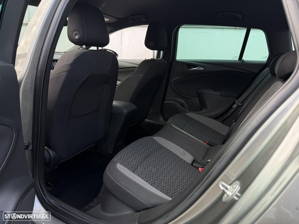 Opel Astra Sports Tourer 1.5 D Business Edition S/S - 18