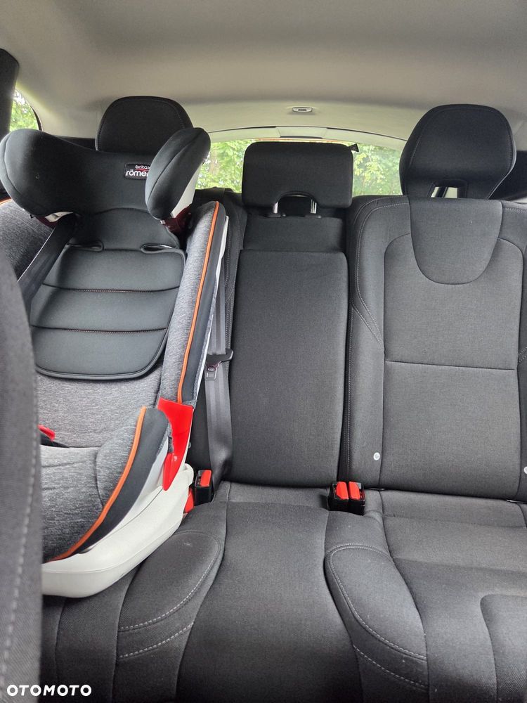 Volvo V40 D2 Momentum - 9
