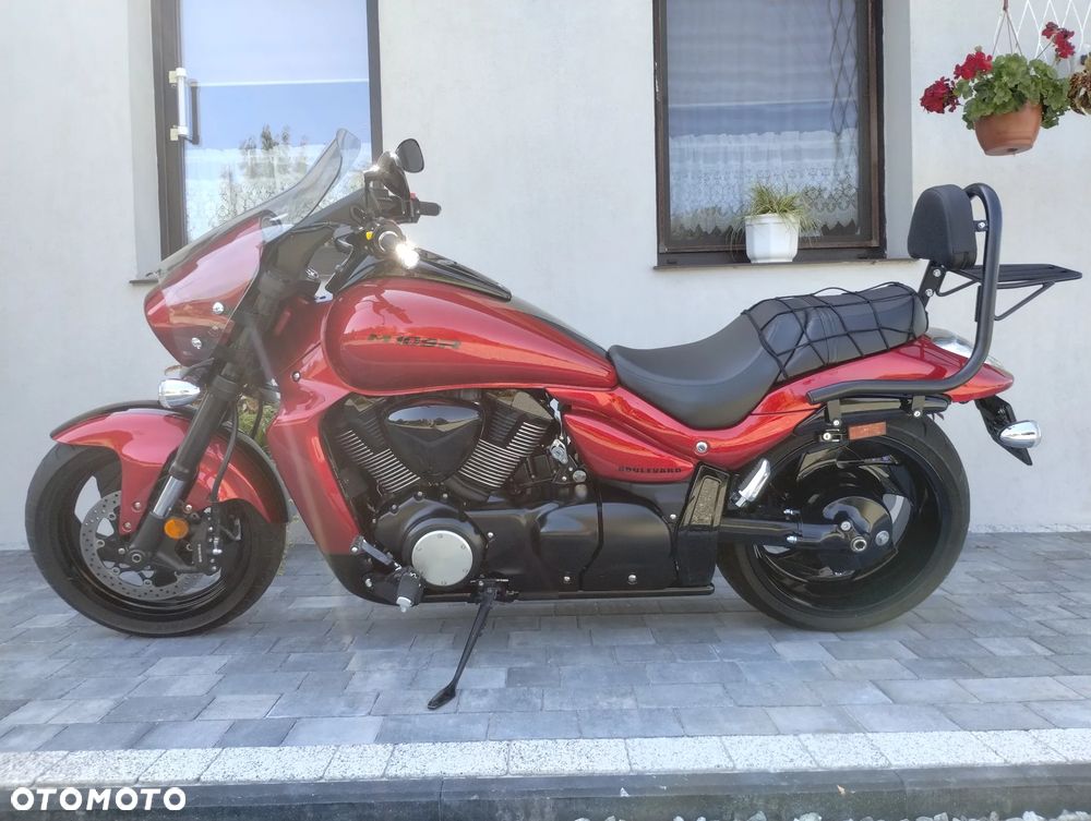 Suzuki Boulevard - 1