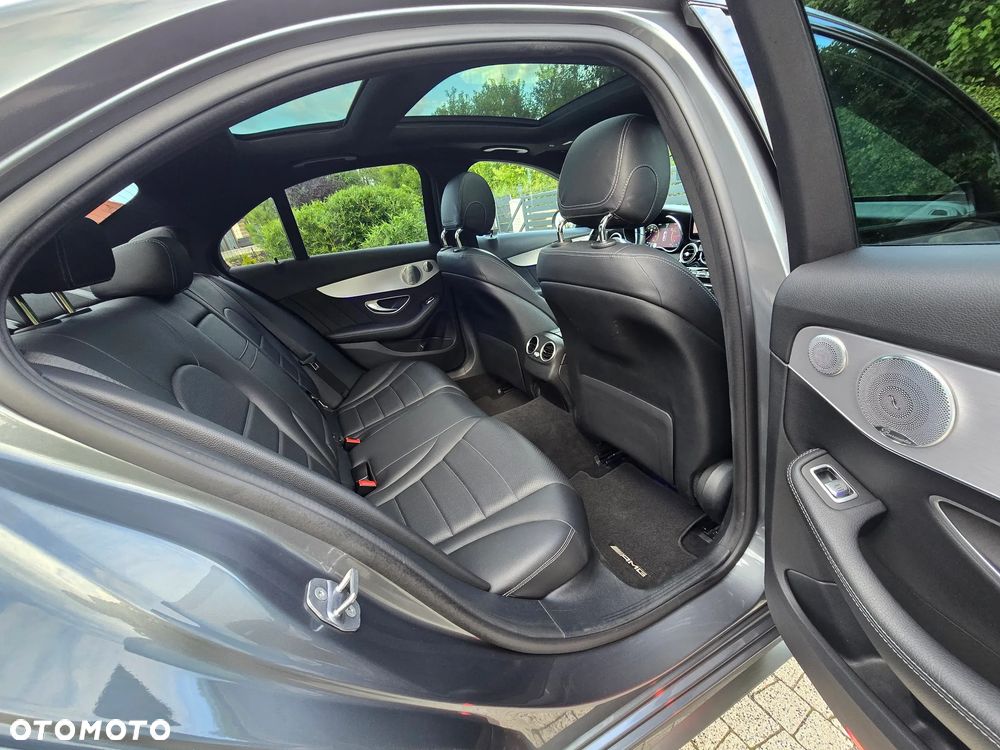 Mercedes-Benz Klasa C 200 9G-TRONIC - 12