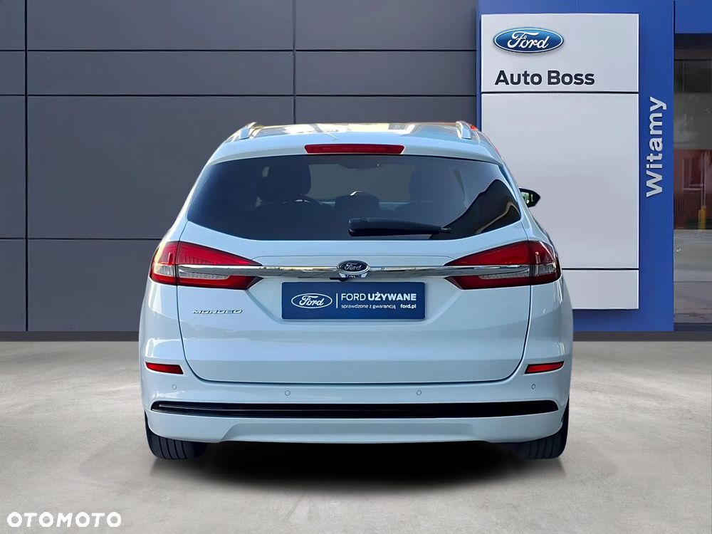 Ford Mondeo 2.0 Hybrid Titanium - 4