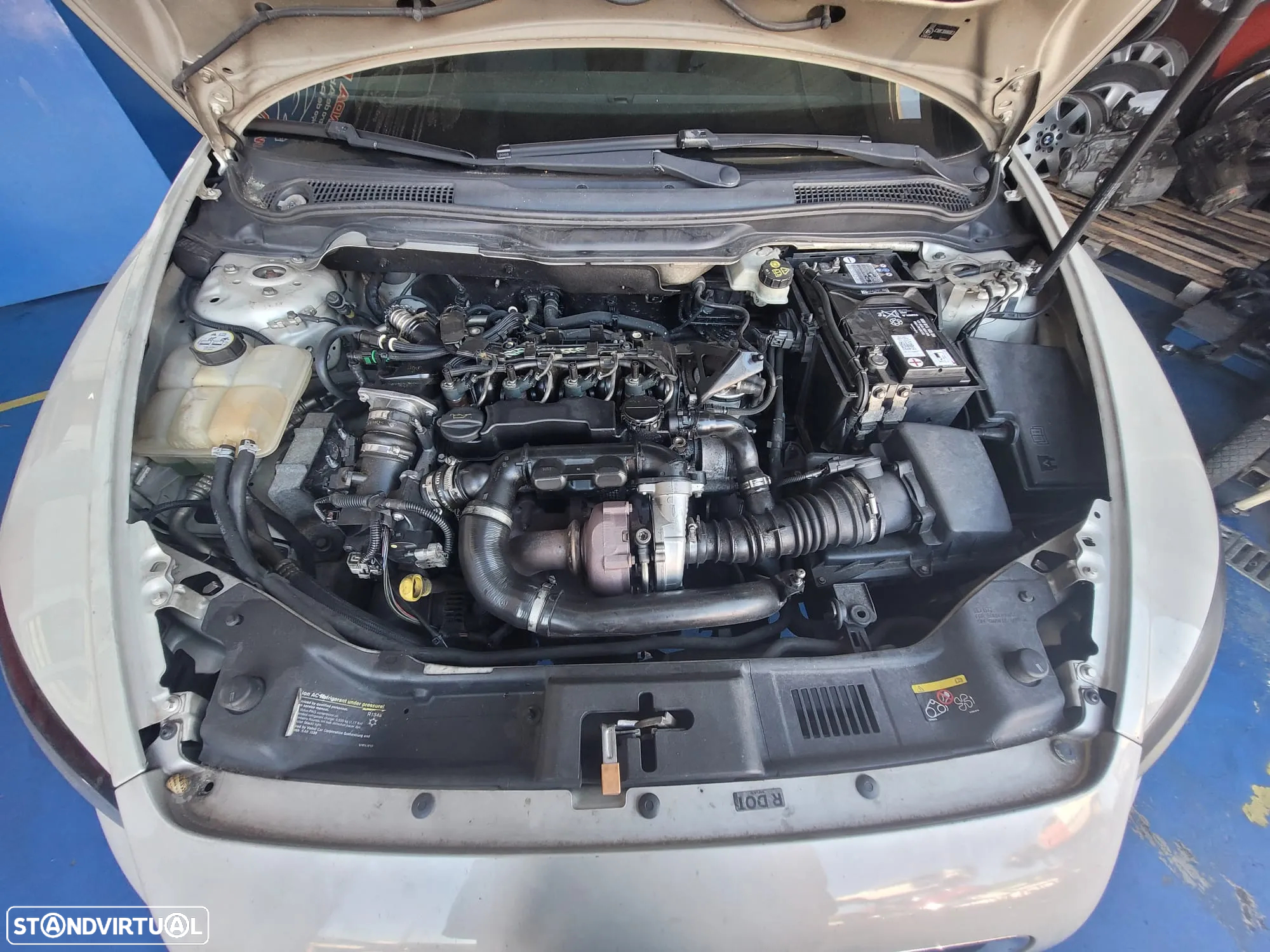 Volvo C30 1.6D de 2006 ás peças - 8