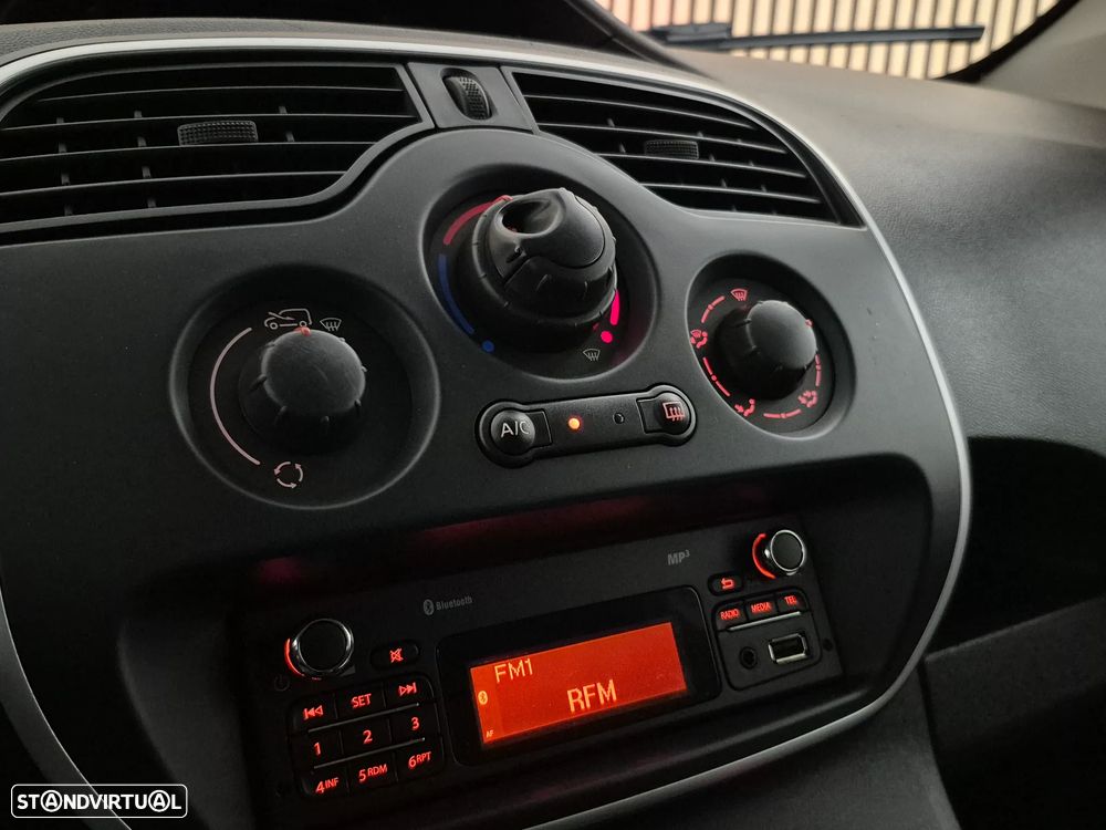 Renault Kangoo - FIBRADA - 110.000KM - 2019 | GARANTIA | NACIONAL - 14