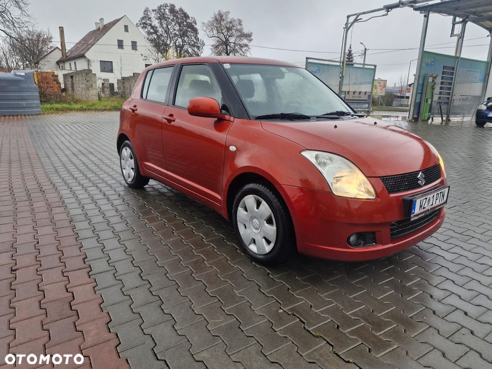 Suzuki Swift 1.3 GS / Premium 4WD - 2