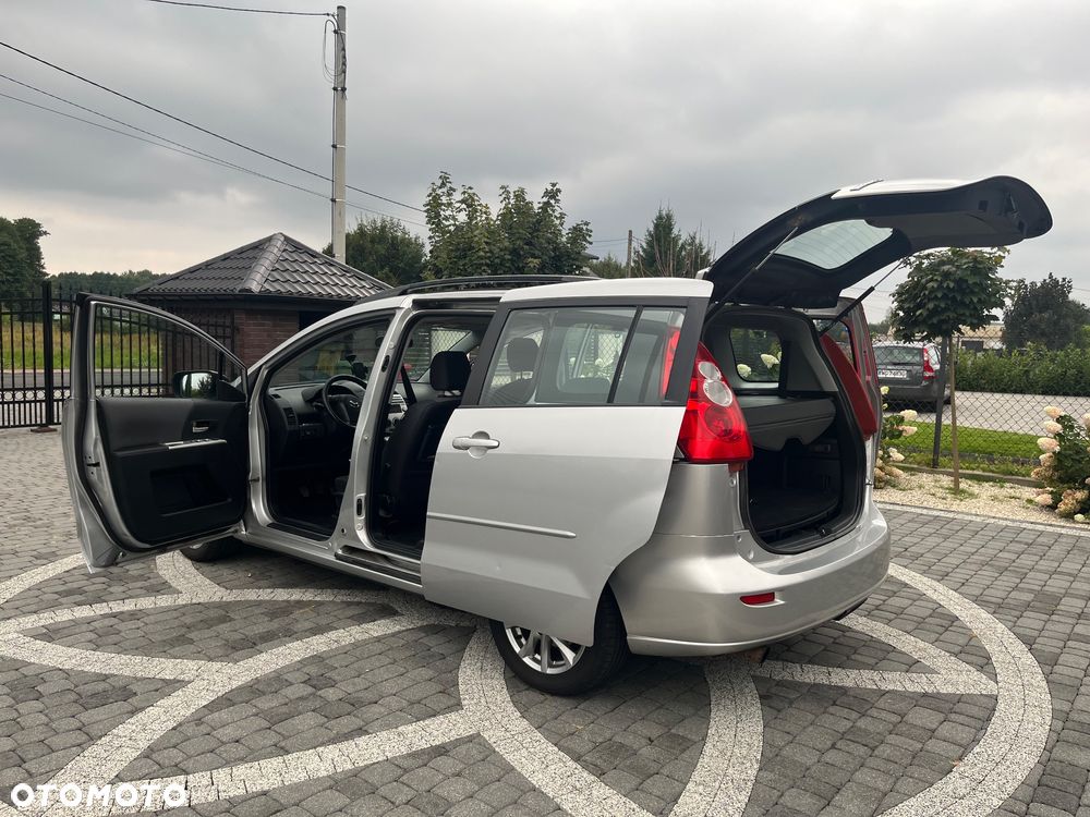 Mazda 5 2.0 Active - 12