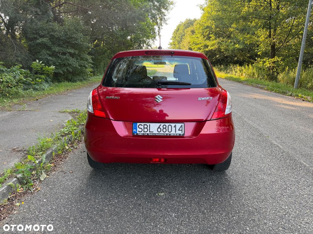 Suzuki Swift 1.3 DDiS GLX / Comfort - 6
