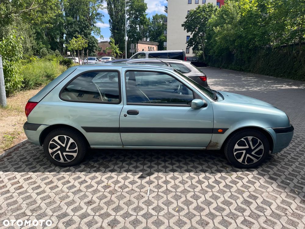 Ford Fiesta - 2