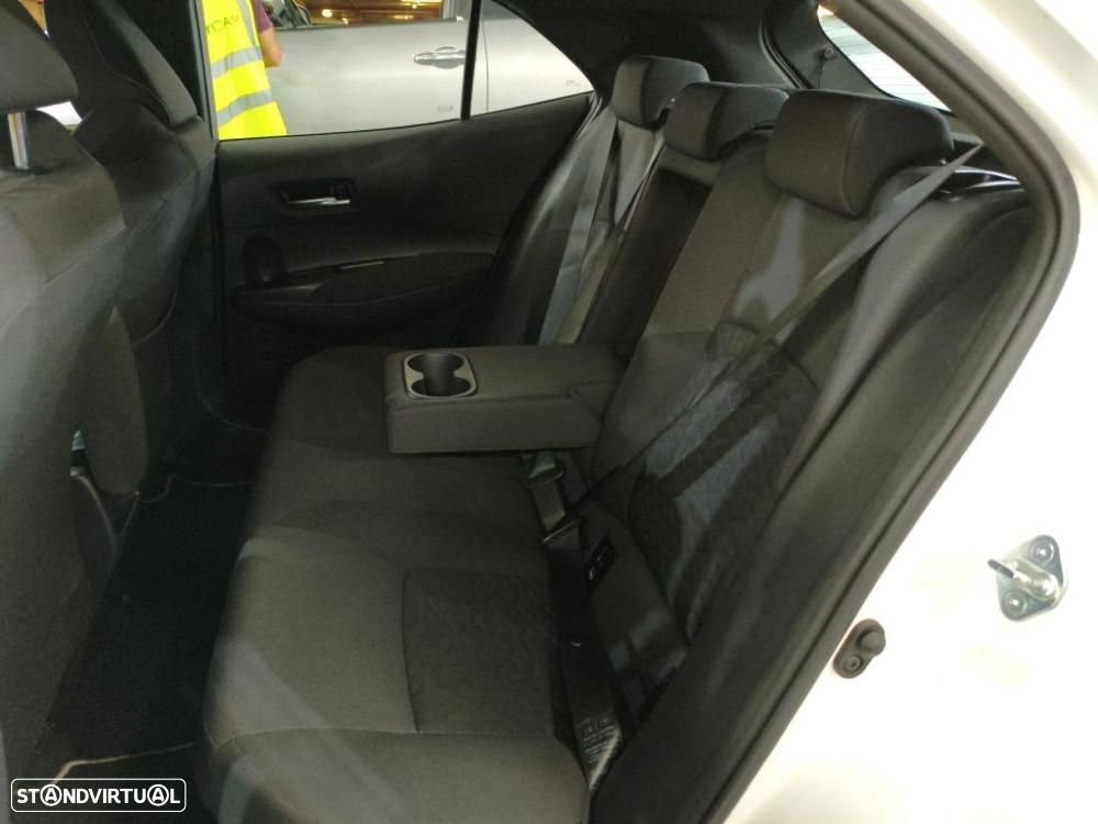 Toyota Corolla 1.8 Hybrid Comfort - 5