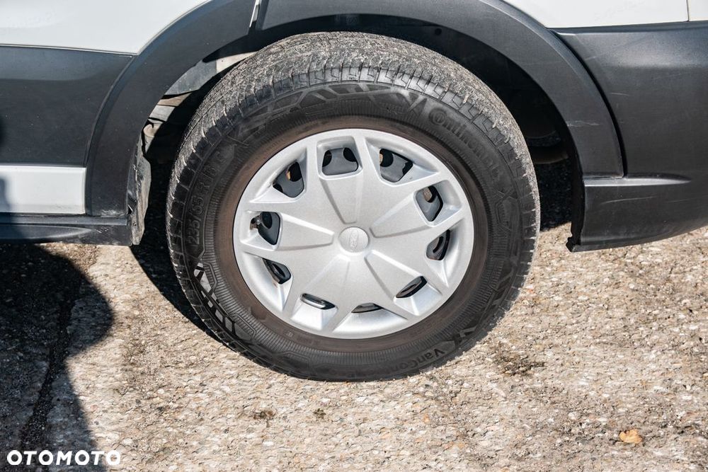 Ford Transit 350 L3H2 Trend 2.0 130KM - 28