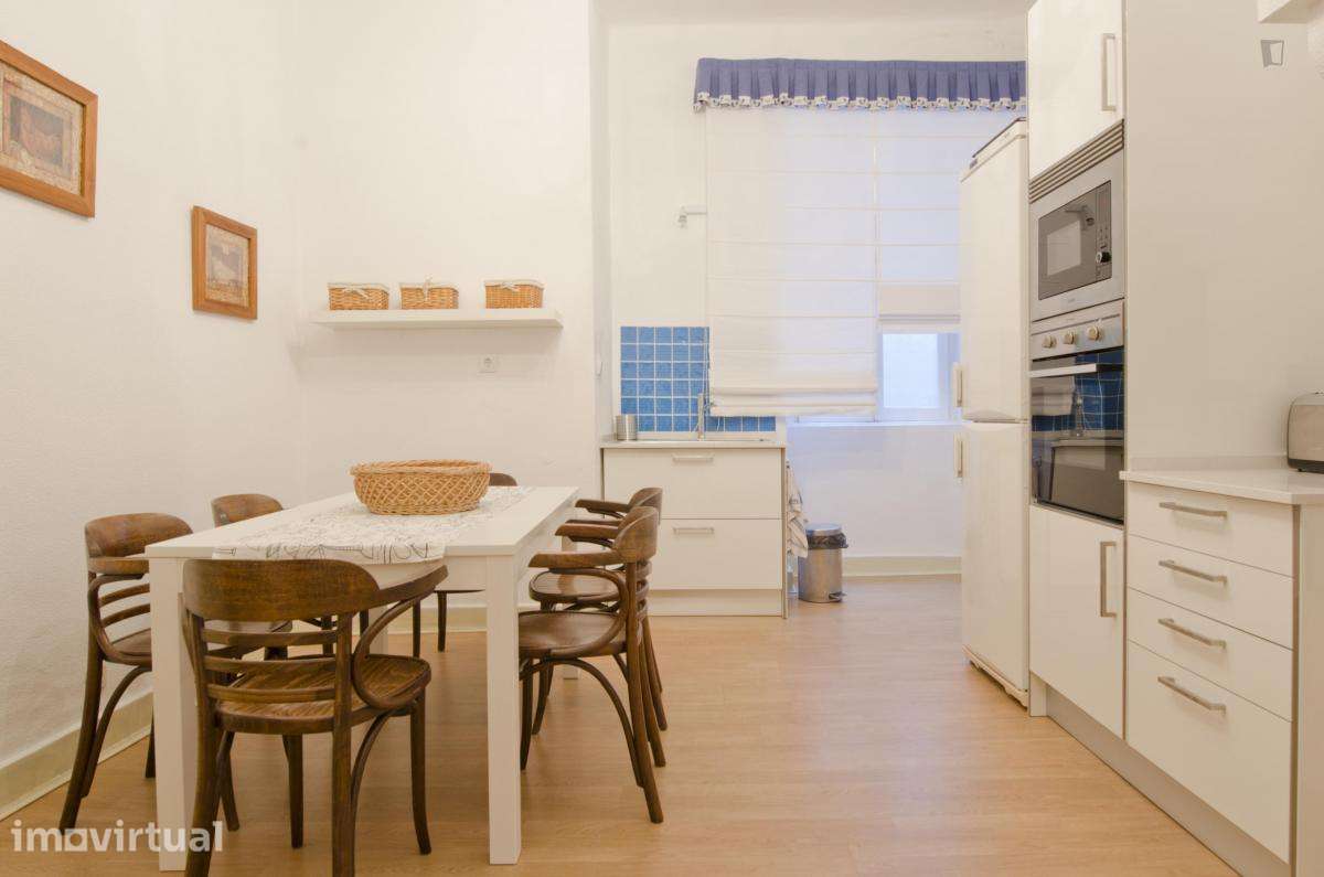 Quarto - localizado em Baixa Lisbon - Grande imagem: 4/18