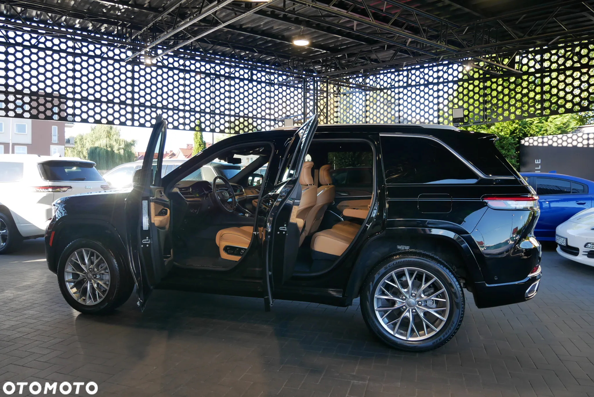 Jeep Grand Cherokee - 6
