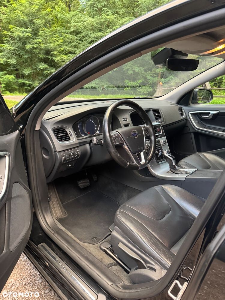 Volvo S60 D2 Drive-E Kinetic - 6