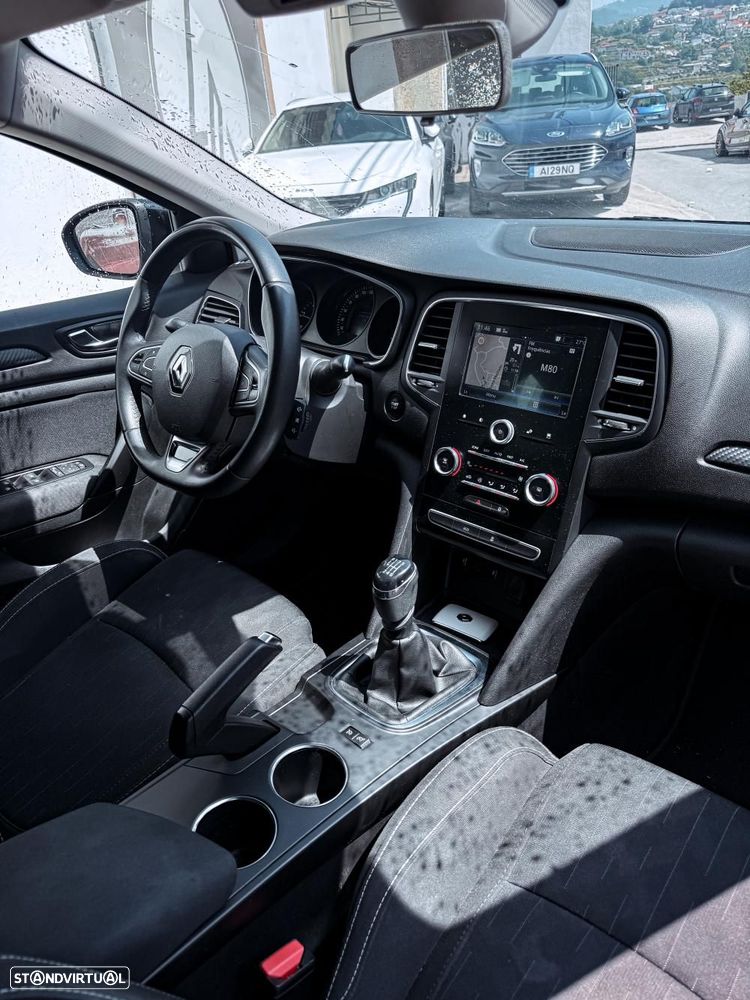 Renault Mégane 1.5 dCi Intens - 5
