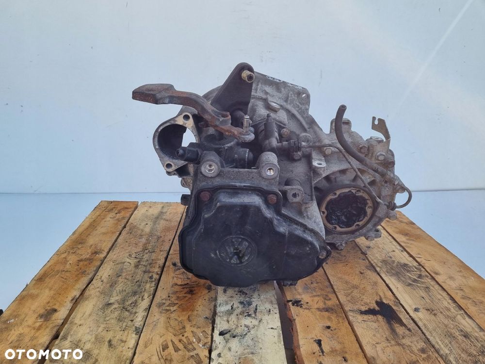 Seat Leon II 1.9 TDI SKRZYNIA BIEGÓW manualna JCR manual - 13